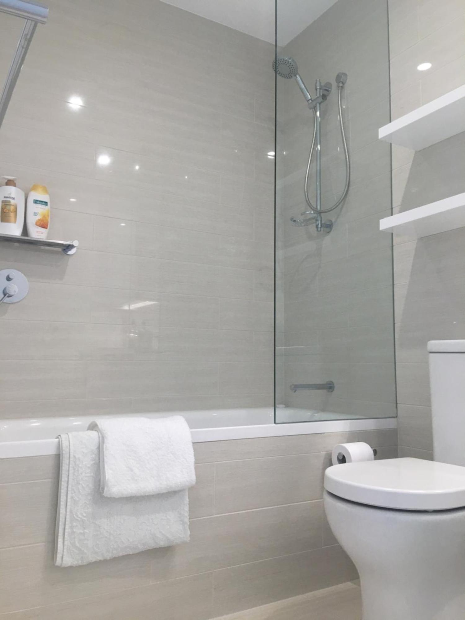 Panoramic Views In Luxurious Brand New Apartment Sydney Exterior foto