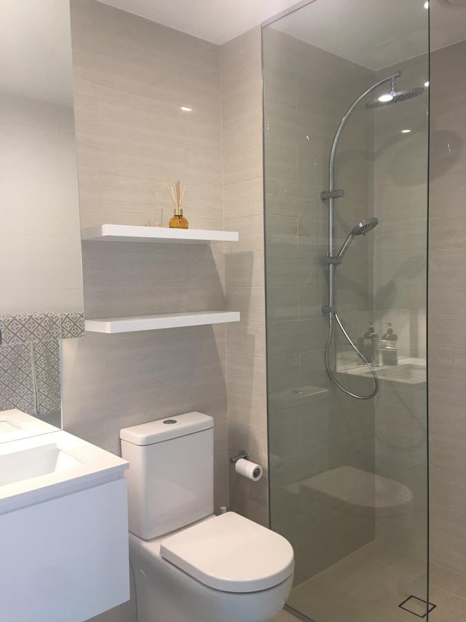 Panoramic Views In Luxurious Brand New Apartment Sydney Exterior foto